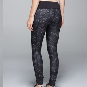 Lululemon Speed Tight II *Full-On Luxtreme
